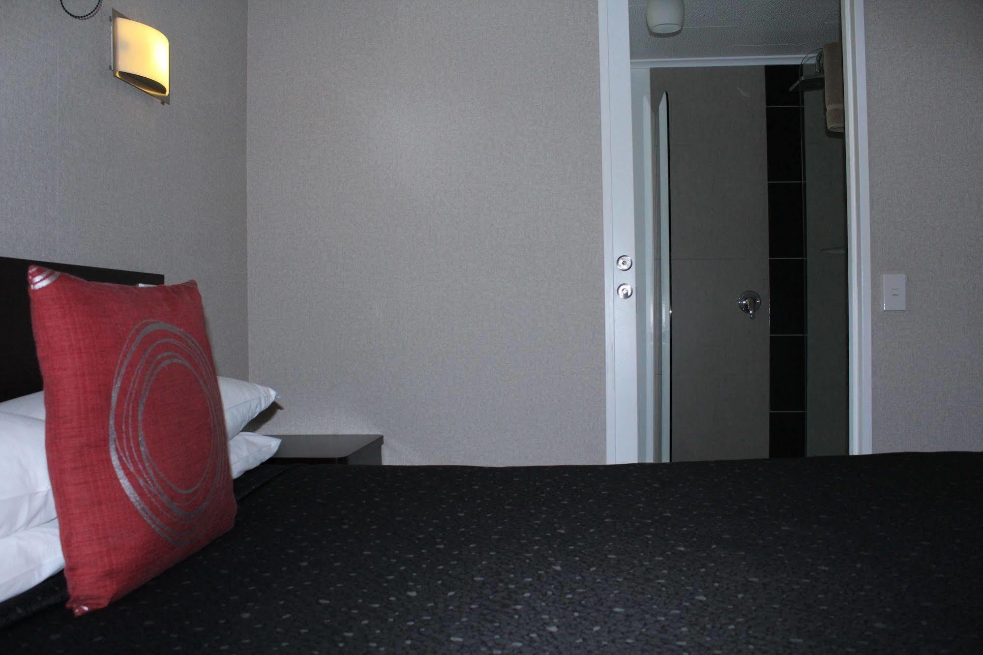 Rose City Motel Palmerston North Buitenkant foto