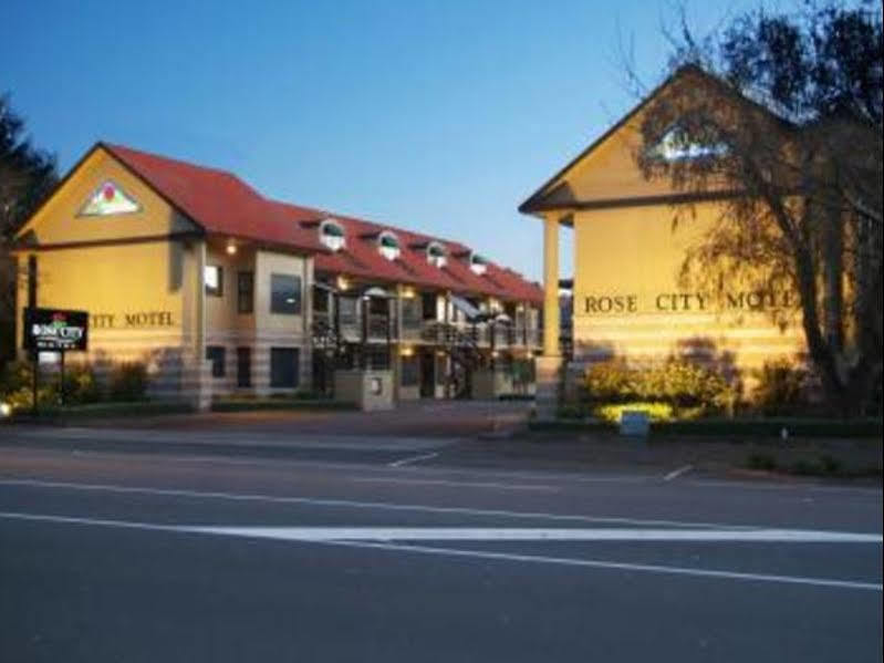 Rose City Motel Palmerston North Buitenkant foto